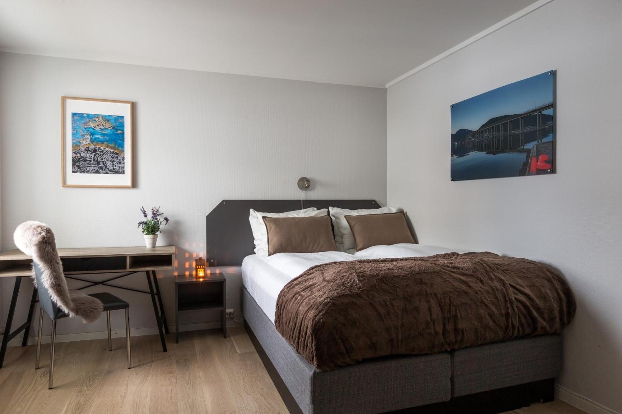 Enter Viking Hotell