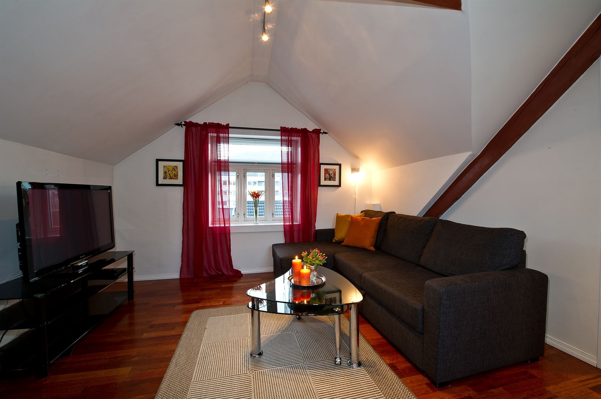 Enter Viking Hotell 3*